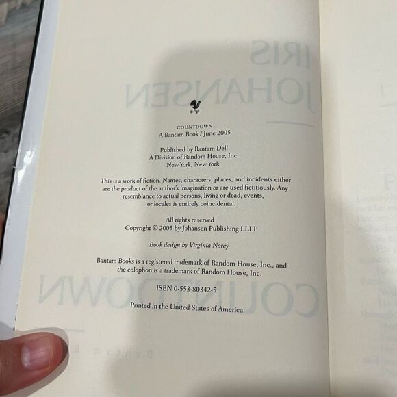 Countdown by Iris Johansen hardback - Picture 3 of 5